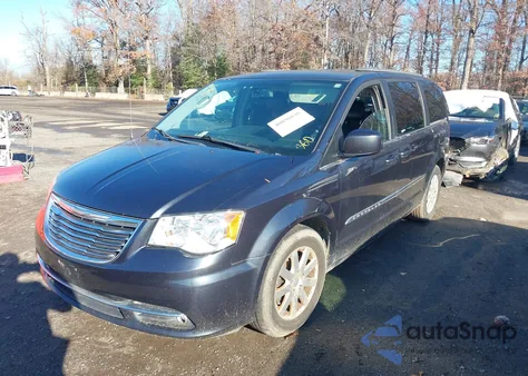 2014 Chrysler Town & Country Touring z USA, uszkodzony, nr VIN 2C4RC1BG4ER218681